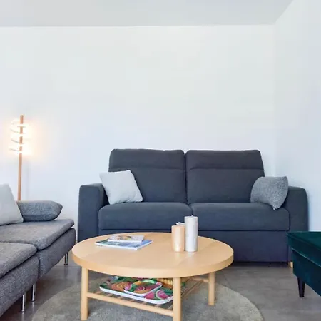 2p Renove, Terrasse Et A Pied - 2p Renove, Terrasse Et A Pied Mae-2623 *