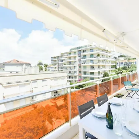 2p Renove, Terrasse Et A Pied - 2p Renove, Terrasse Et A Pied Mae-2623 *