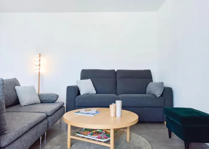 2p Renove, Terrasse Et A Pied - 2p Renove, Terrasse Et A Pied Mae-2623 *