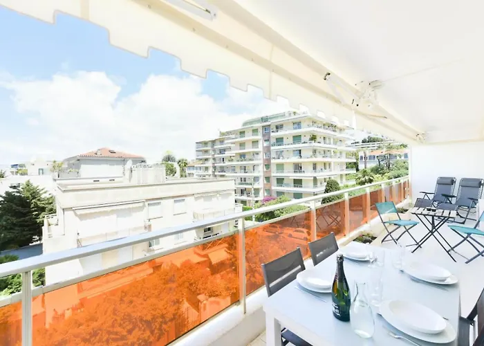 2p Renove, Terrasse Et A Pied - 2p Renove, Terrasse Et A Pied Mae-2623 *